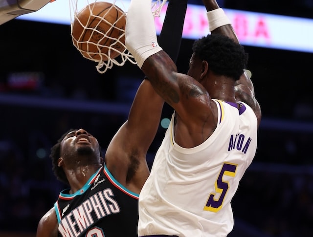 Lakers’ Deandre Ayton On Lack Of Touches: ‘Bigs Can’t Feed Themselves’